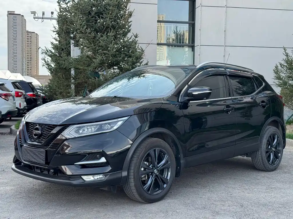 Nissan Qashqai 2023 — фото 1