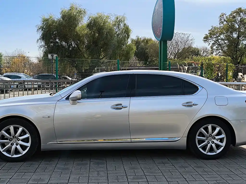 Lexus LS 2007 — фото 24