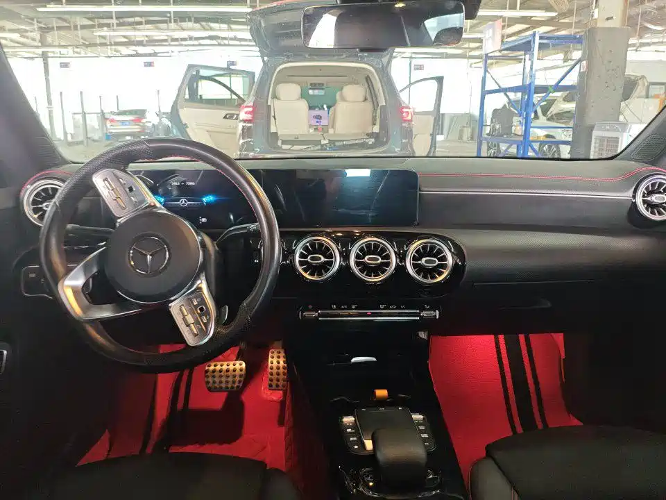 Mercedes-Benz CLA 2021 — фото 4