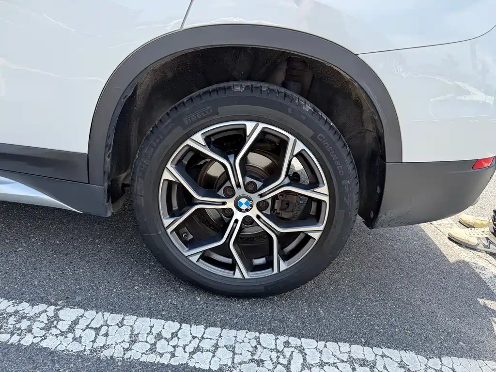 BMW X1 2022 — фото 11