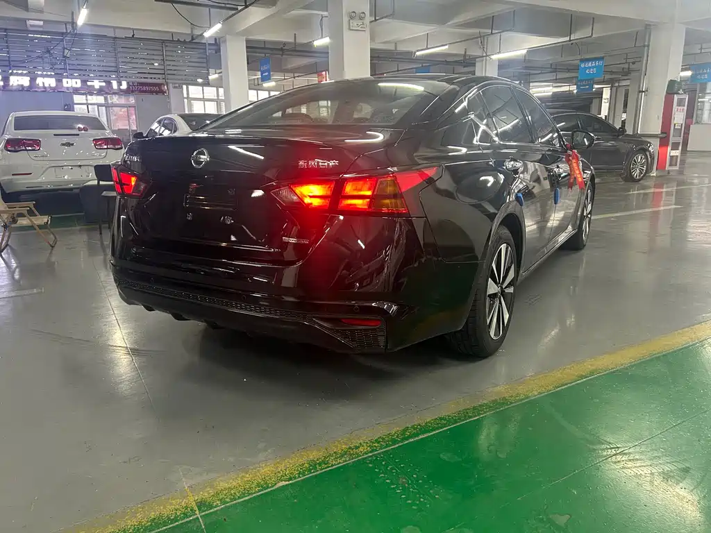 Nissan Teana 2020