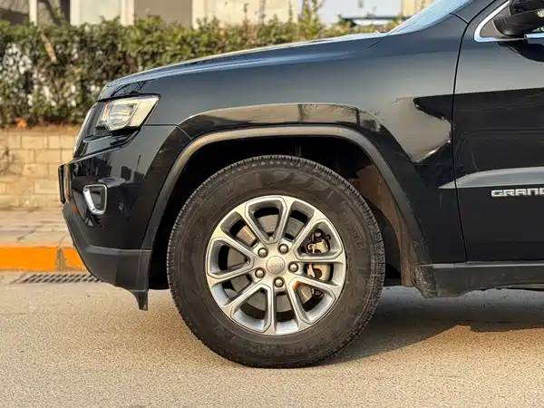 Jeep Grand Cherokee 2014