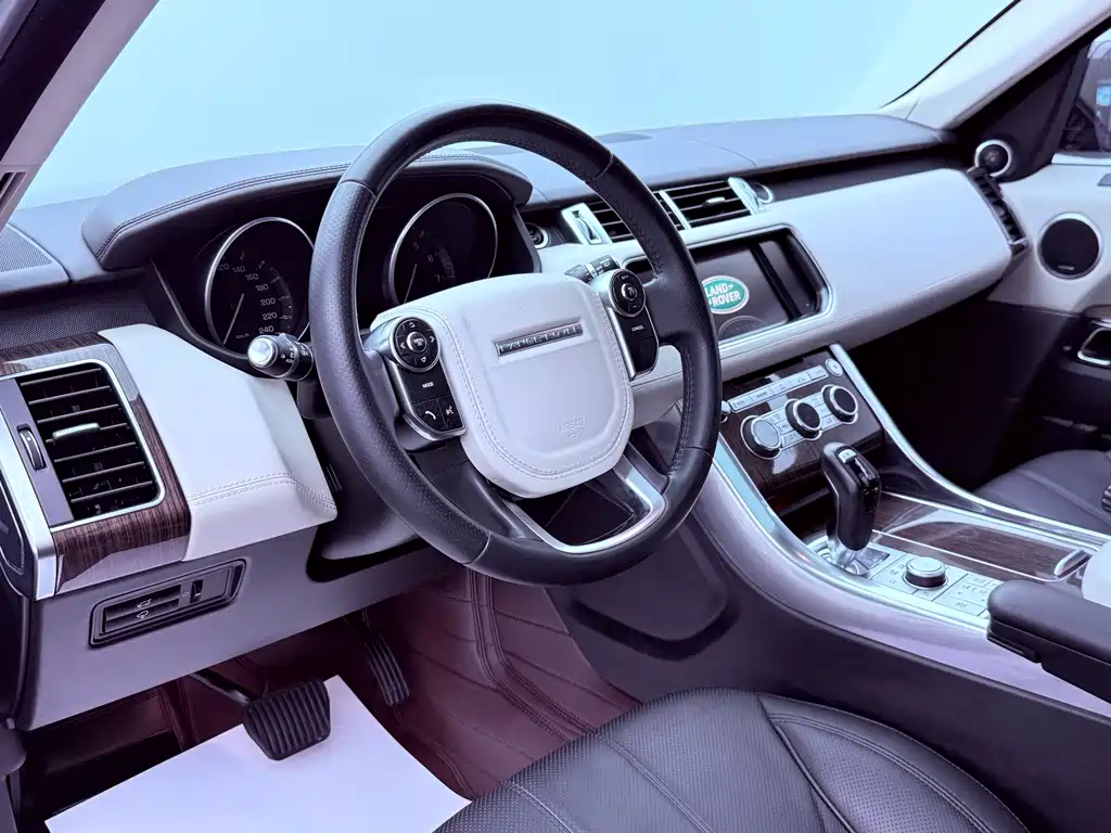 Land Rover Sport 2014 — фото 11