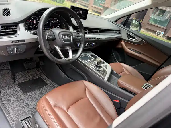 Audi Q7 2018