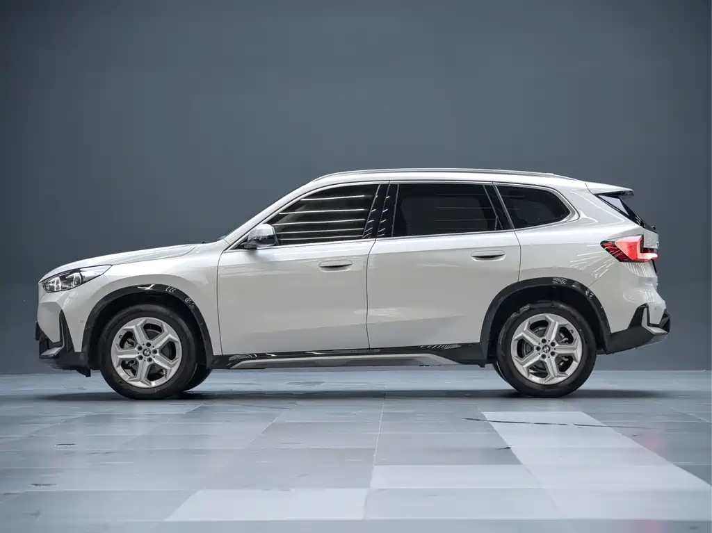 BMW X1 2023