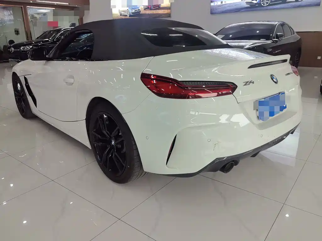 BMW Z4 2021 — фото 10