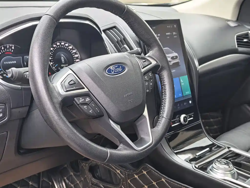 Ford Edge 2020 — фото 10