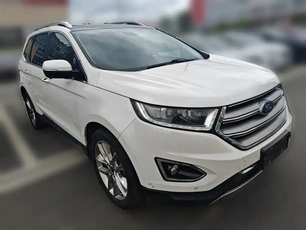 Ford Edge 2017 — фото 7
