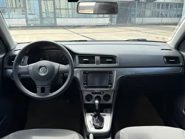 Volkswagen Gran Lavida 2013
