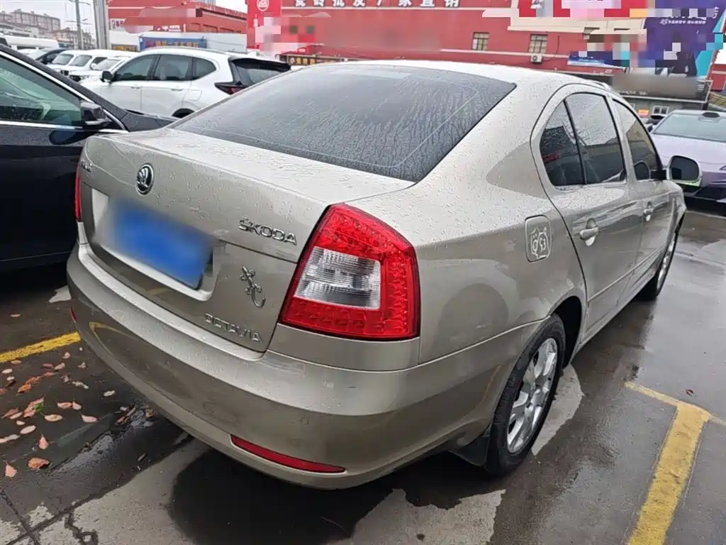 Skoda Octavia 2014 — фото 7