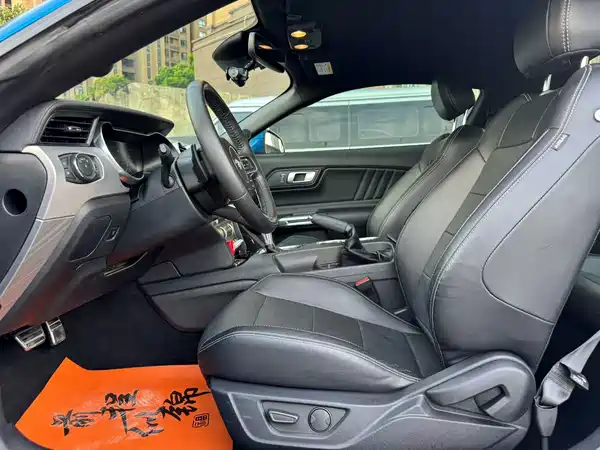 Ford Mustang 2020