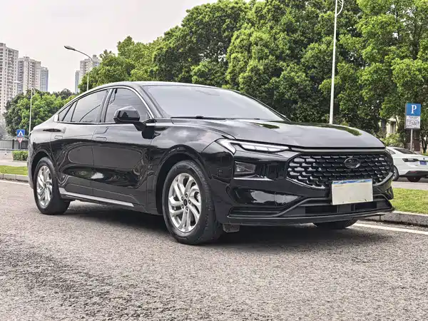 Ford Mondeo 2023