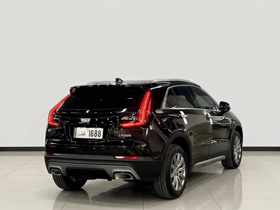 Cadillac XT4 2022 — фото 5