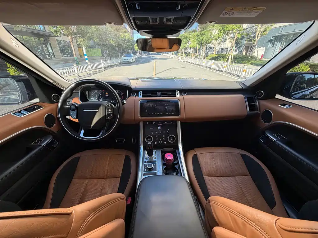 Land Rover Range Rover Sport 2020 — фото 10