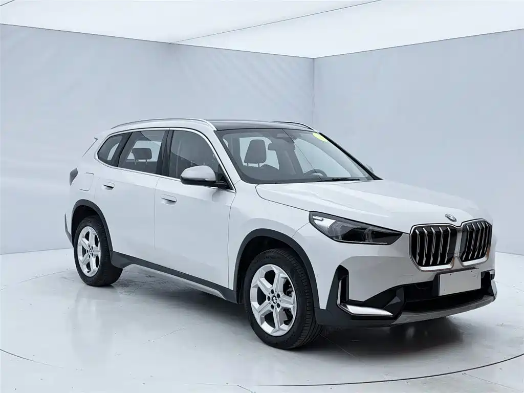 BMW X1 2024 — фото 3