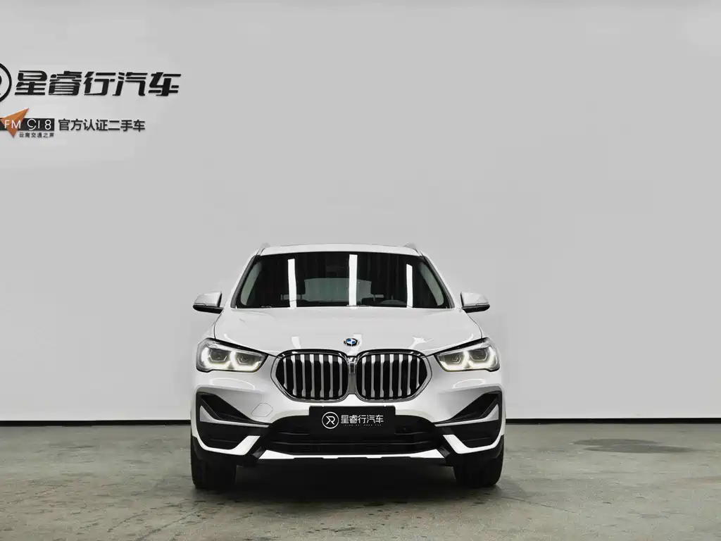 BMW X1 2021 — фото 5
