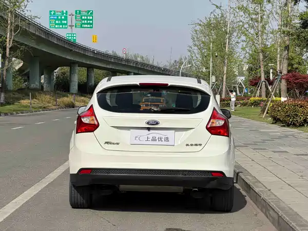 Ford Focus 2012