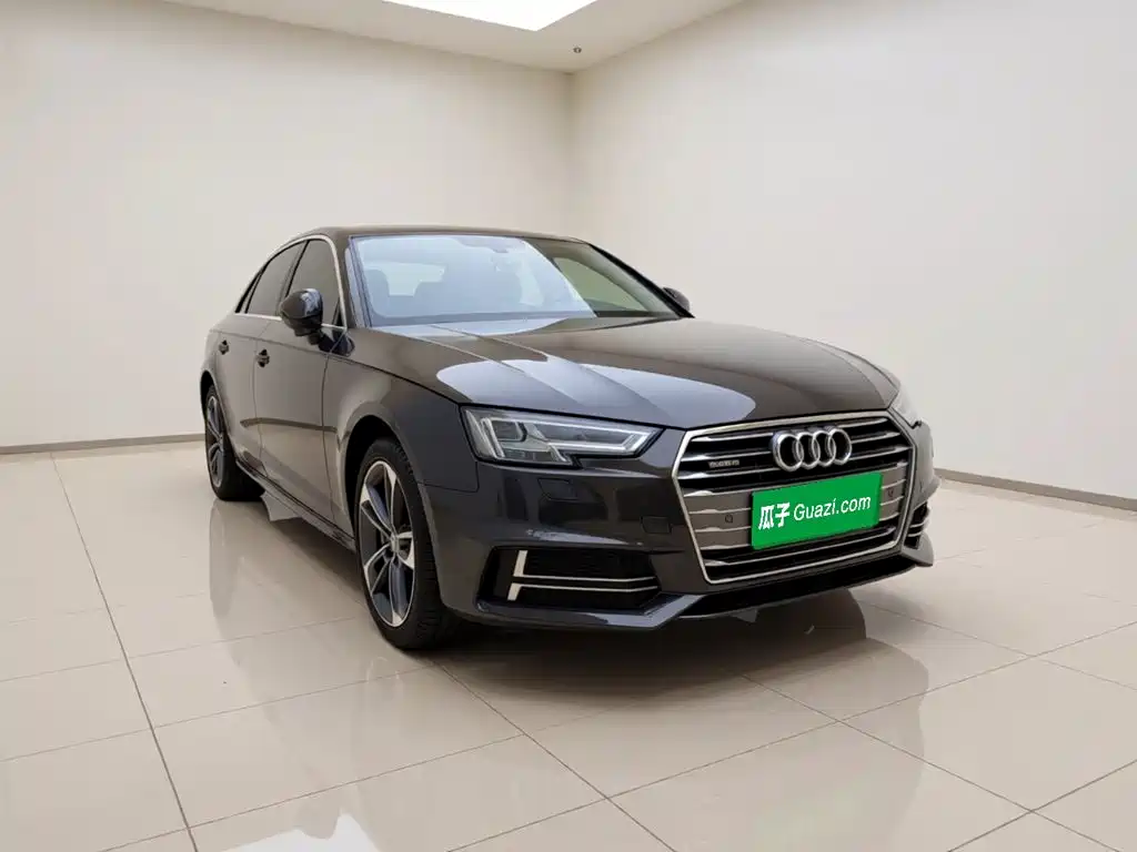 Audi A4L 2016