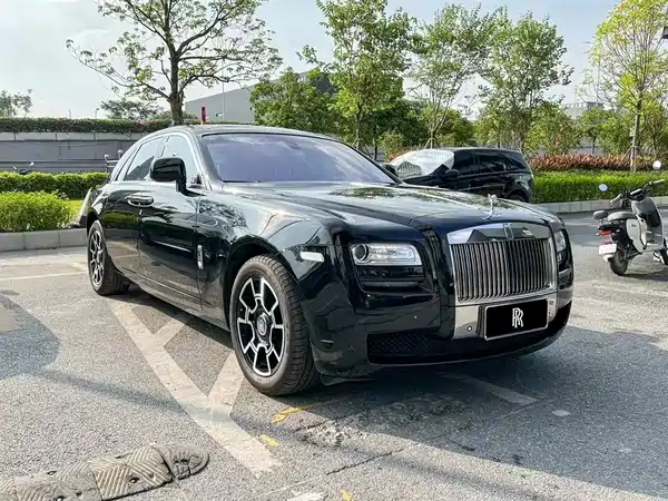 Rolls-Royce Ghost 2010