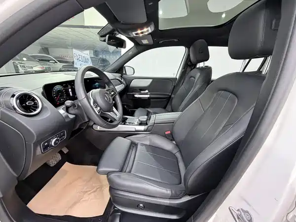 Mercedes-Benz GLB 2022