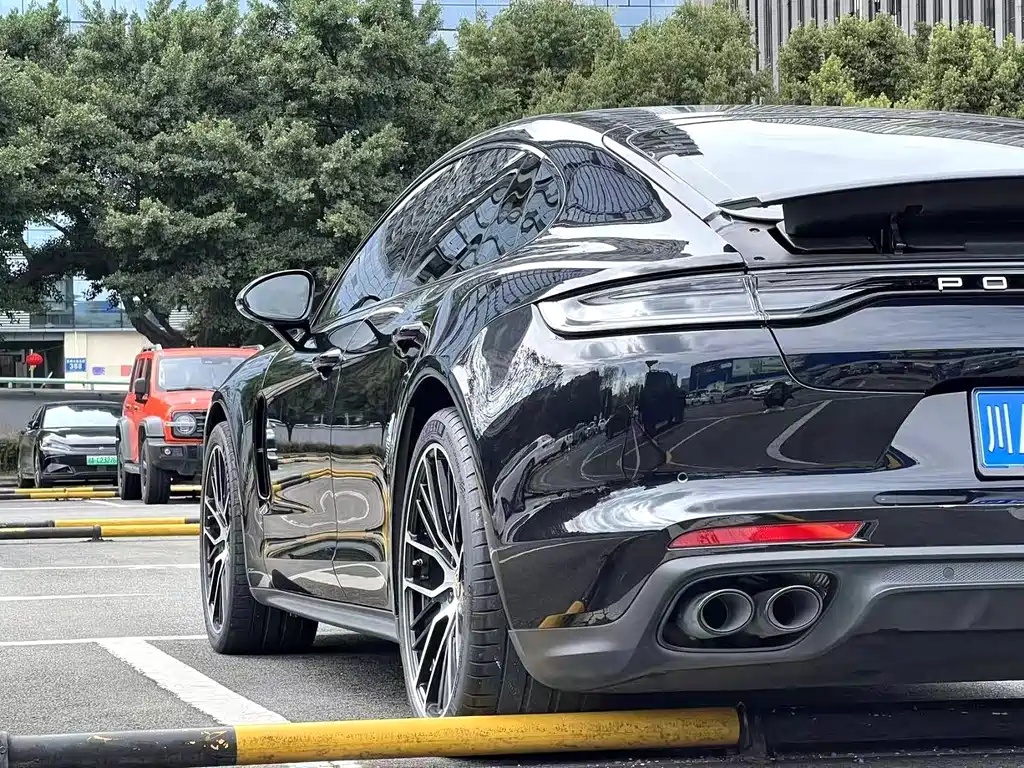 Porsche Panamera 2022 — фото 10