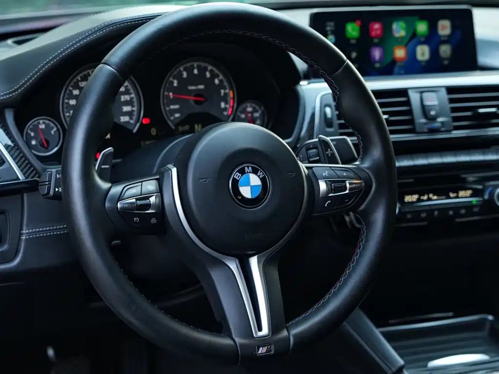 BMW M4 2020 — фото 9