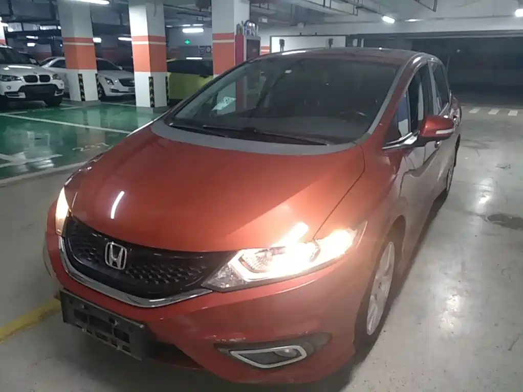Honda Jade 2016