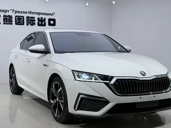 Skoda Octavia 2023