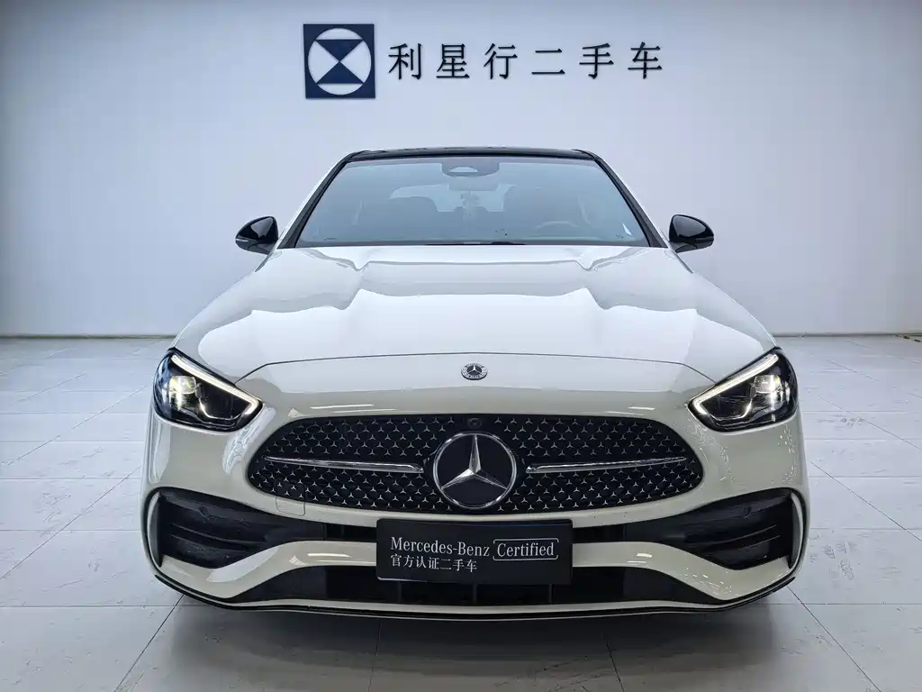 Mercedes-Benz C-Class 2025 — фото 2