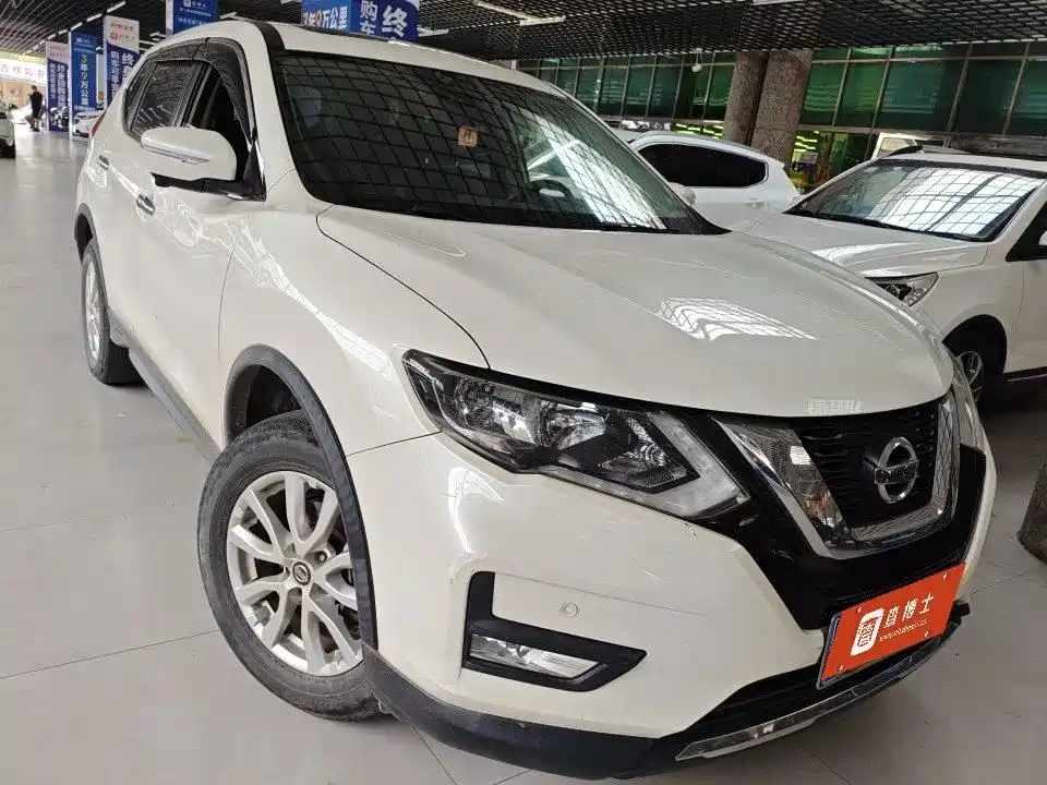 Nissan X-Trail 2018 — фото 4