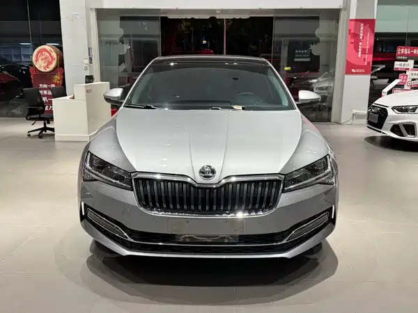 Skoda Superb 2023