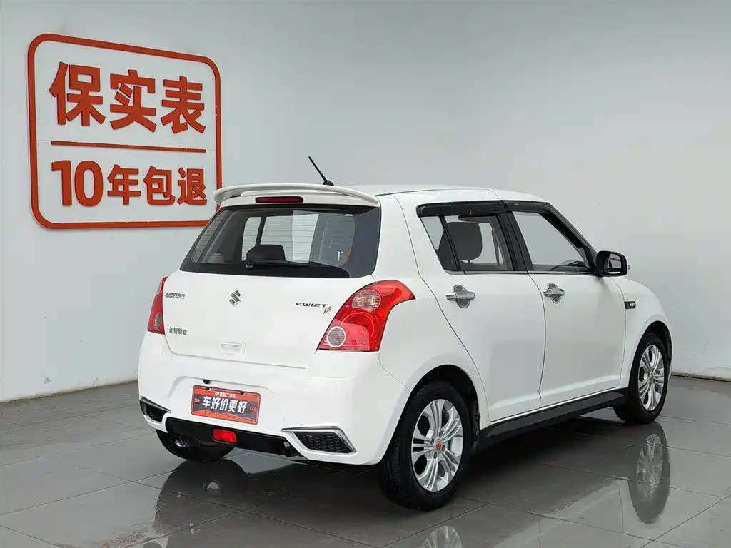 Suzuki Swift 2014 — фото 2