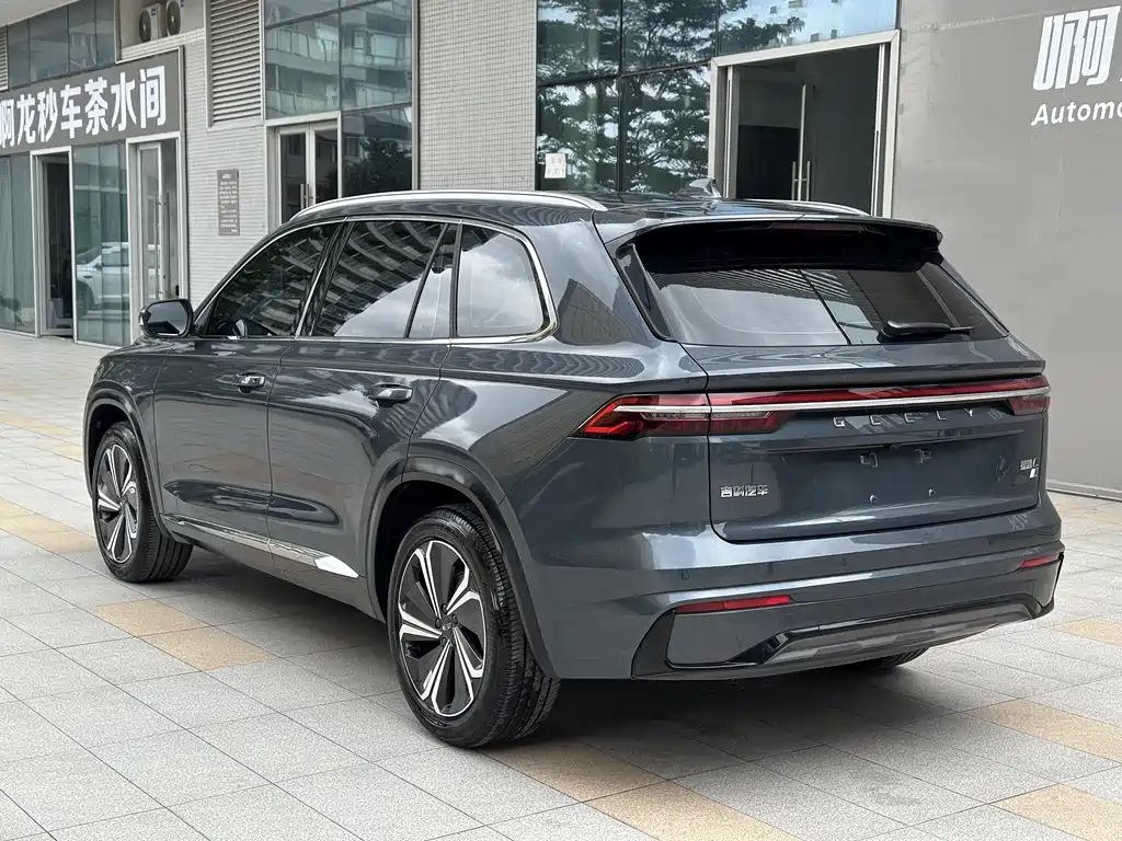 Geely Xingyue L 2023 — фото 13