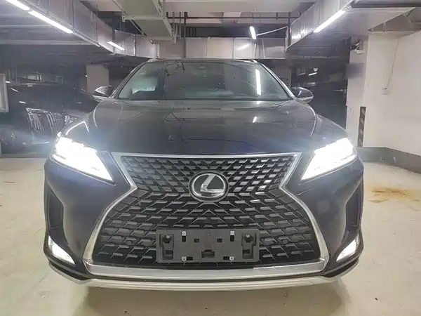 Lexus RX 2021