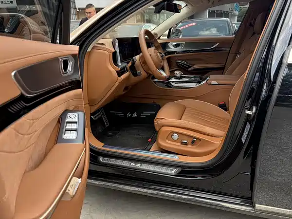 Hongqi H9 2024