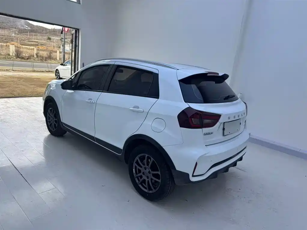 Geely Vision X3 2022