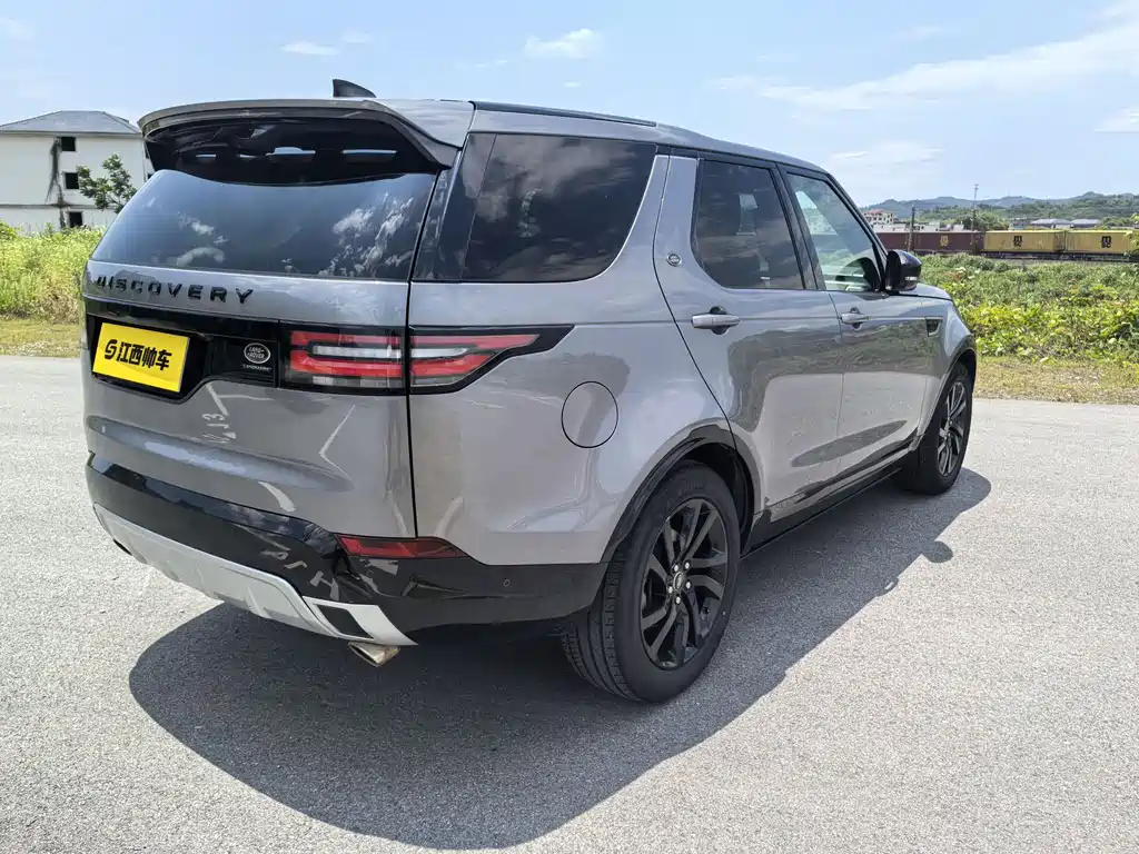 Land Rover Discovery 2021 — фото 10