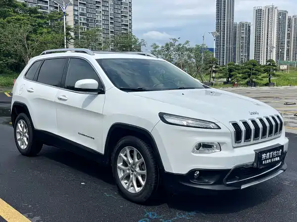 Jeep Cherokee 2017