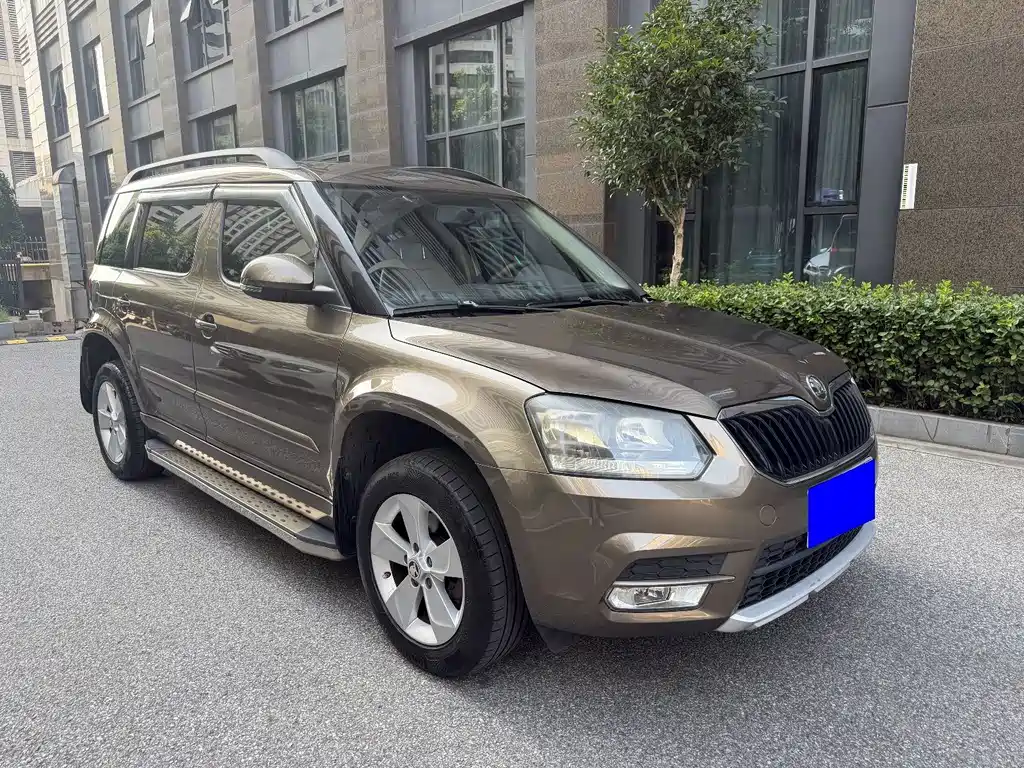 Skoda Yeti 2015 — фото 4
