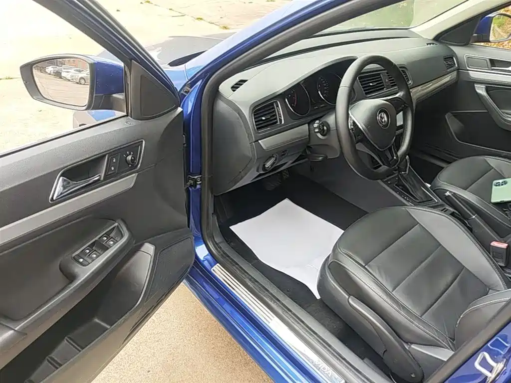 Volkswagen Gran Lavida 2015 — фото 16