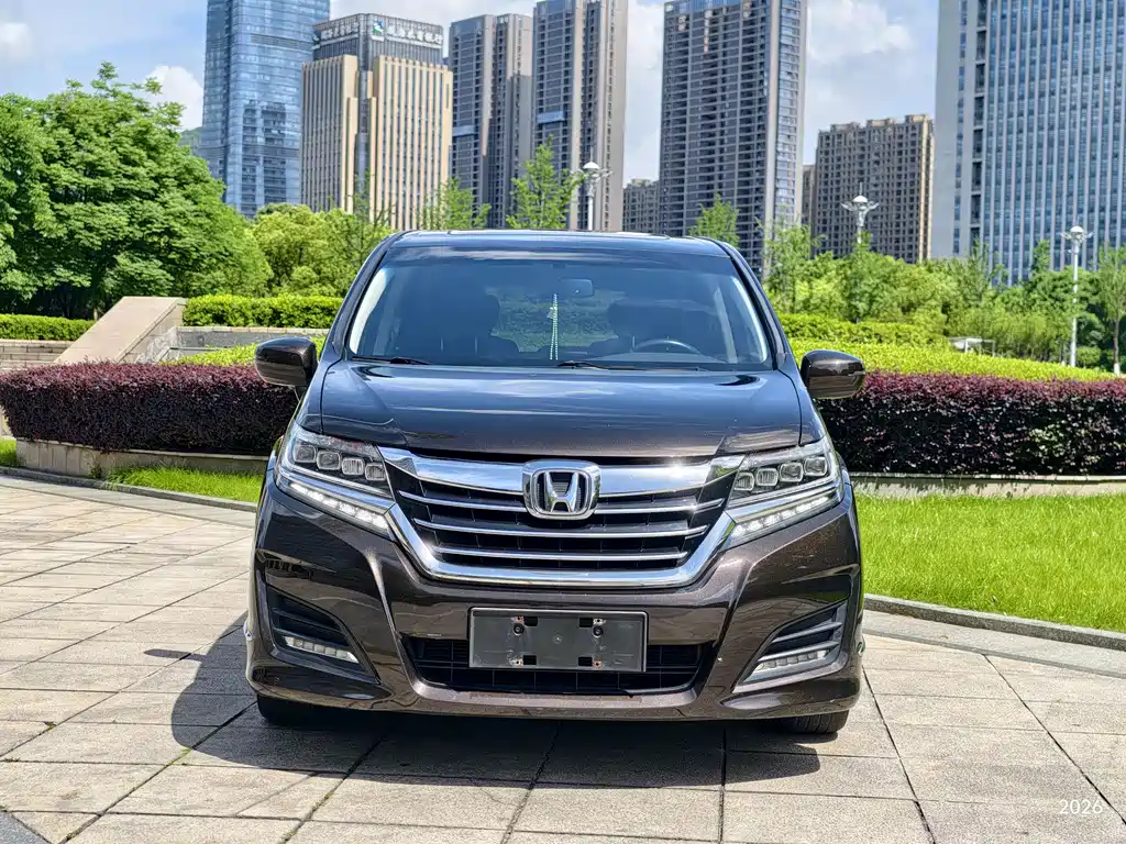Honda Elysion 2018 — фото 2