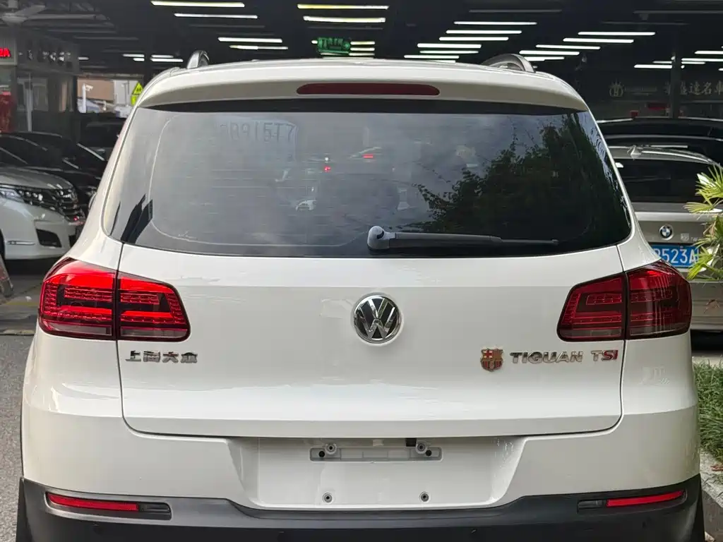 Volkswagen Tiguan 2013 — фото 6
