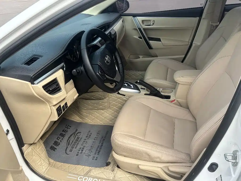 Toyota Corolla 2015