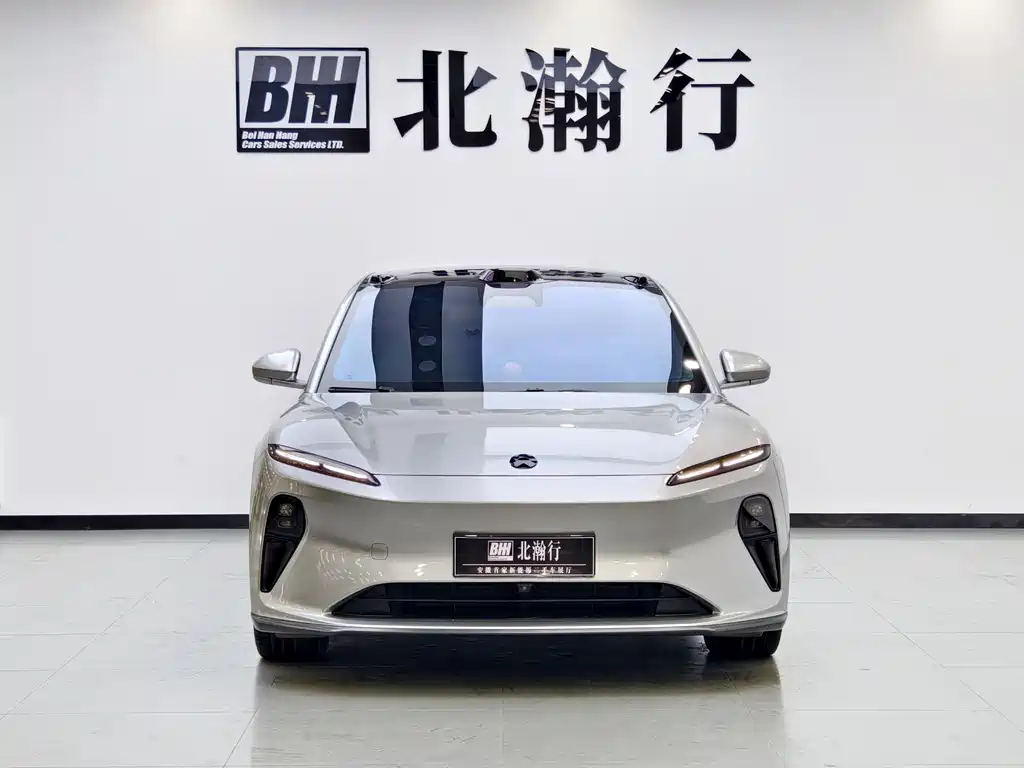 NIO ET5 2024