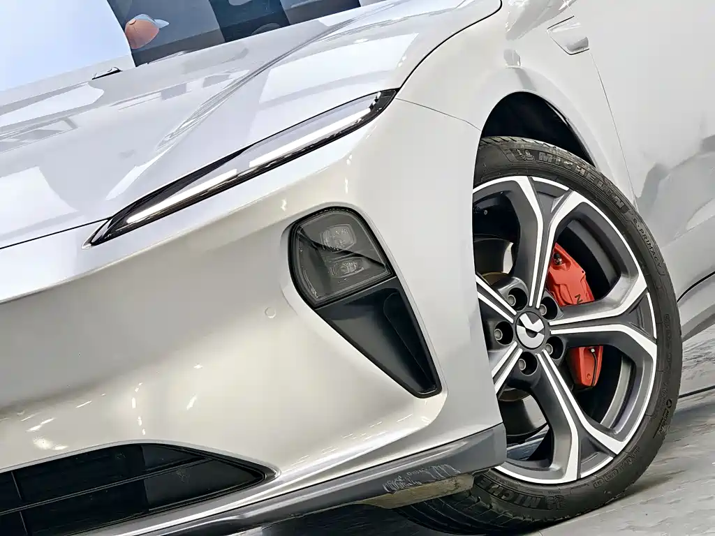 NIO ET5 2024