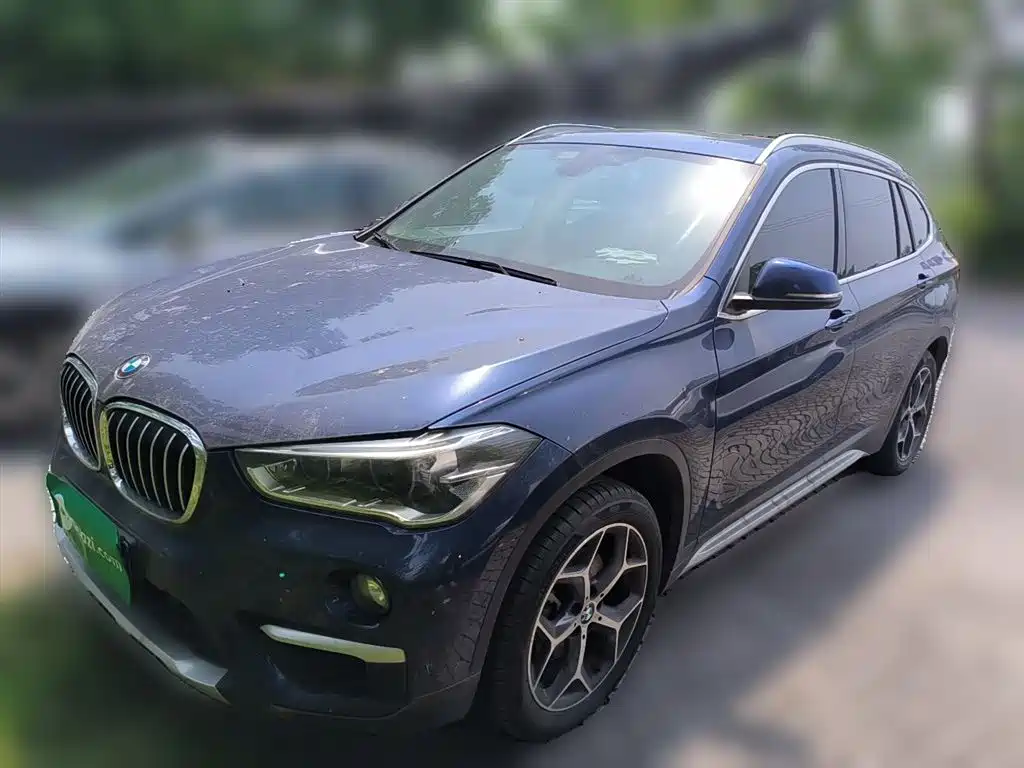 BMW X1 2019 — фото 1