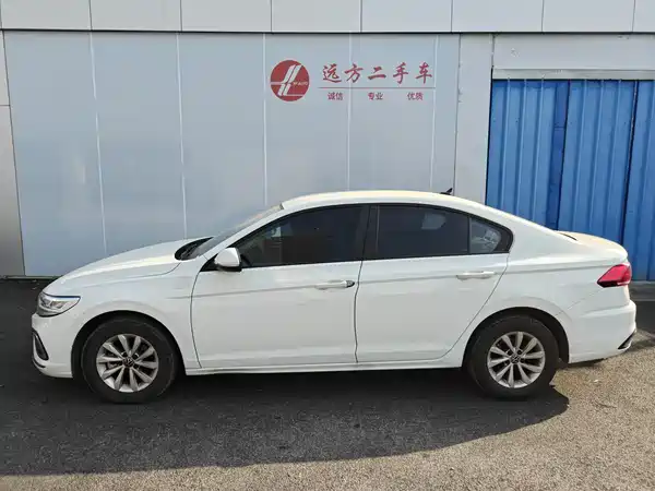 Volkswagen Bora 2023