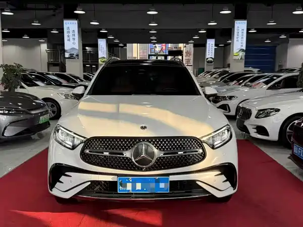 Mercedes-Benz GLC 2024
