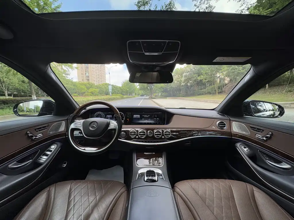Mercedes-Benz Maybach S-Class 2017 — фото 16