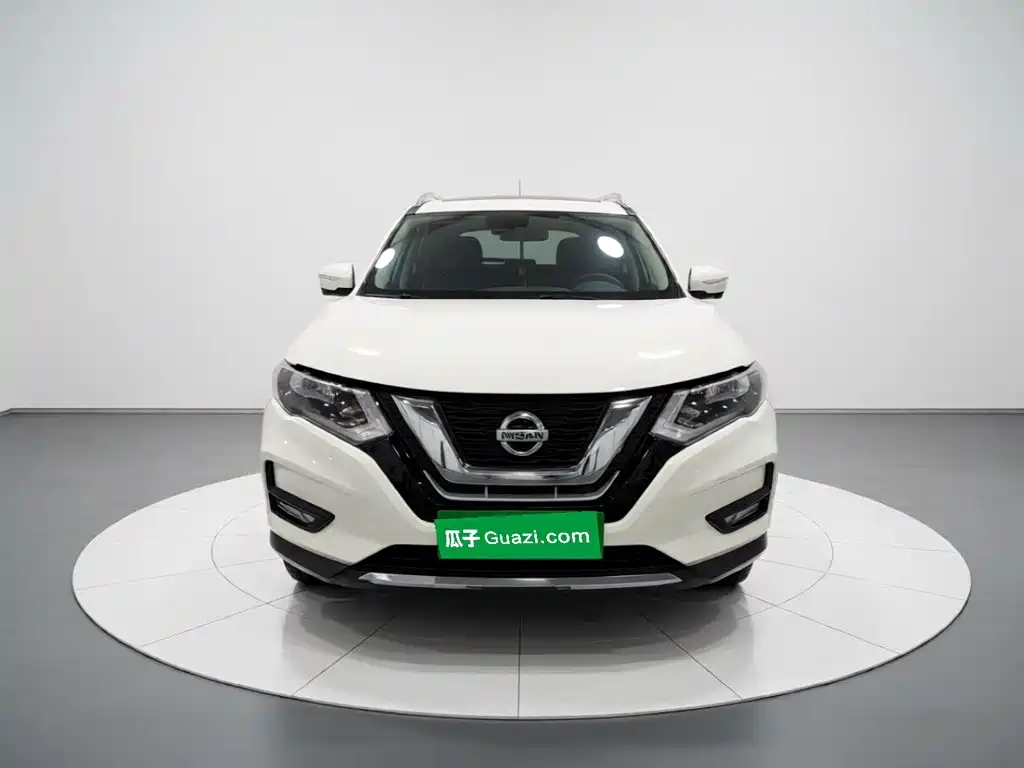 Nissan X-Trail 2017 — фото 2